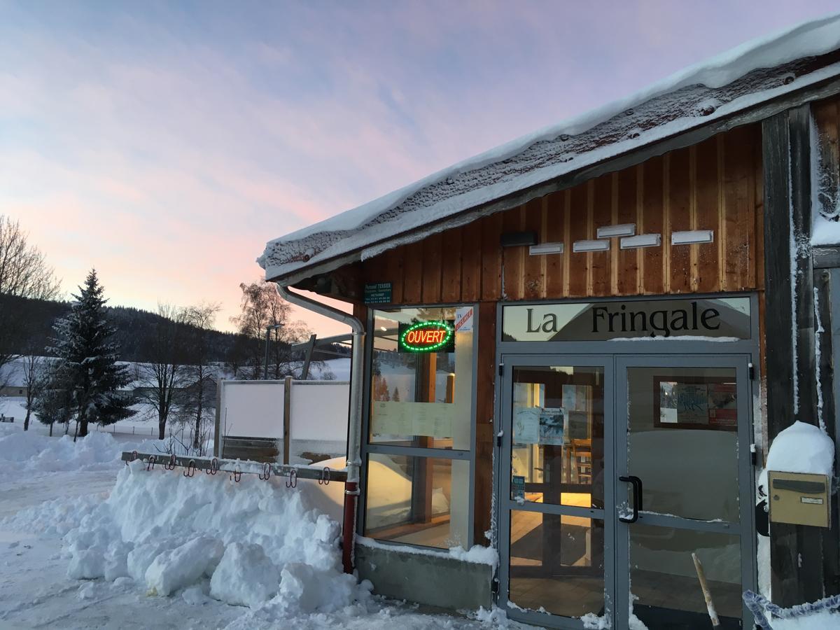 Hotel Les Tremplins La Chaux Neuve 外观 照片